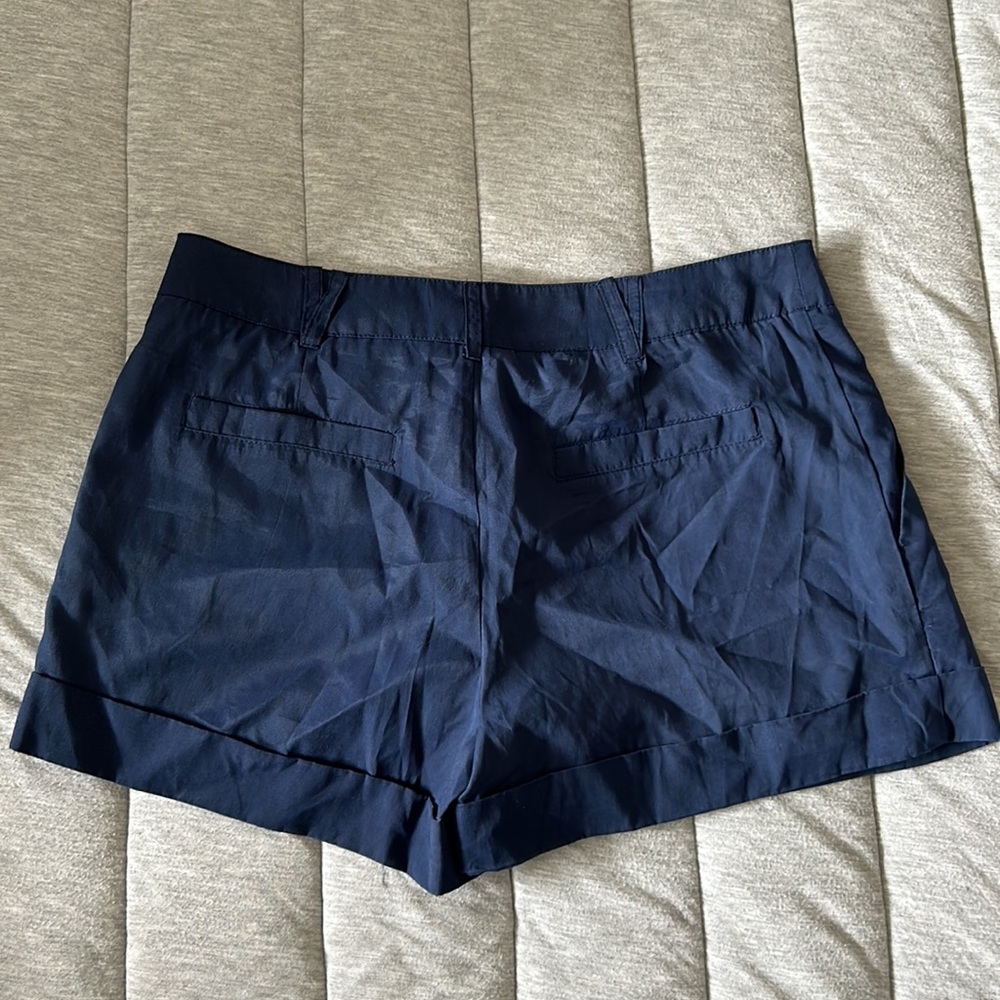 Shorts - Picture 4 of 4